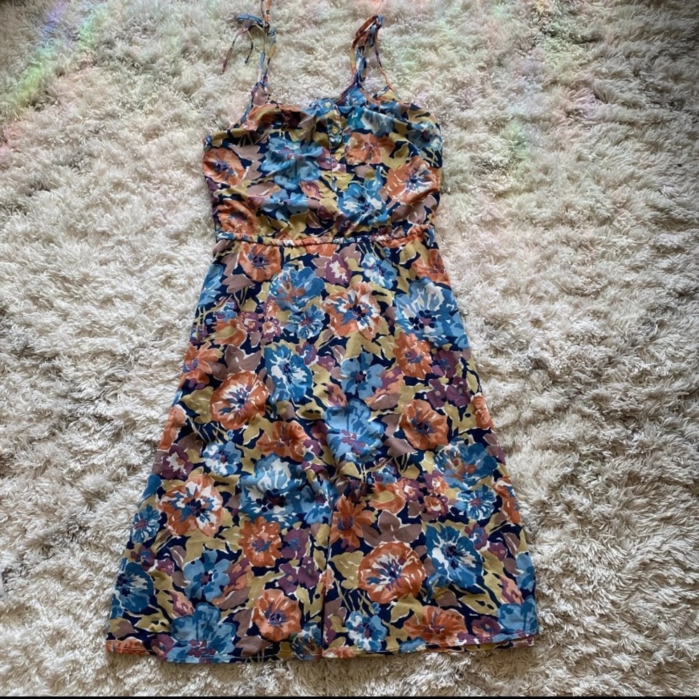 Vintage Floral Dress!